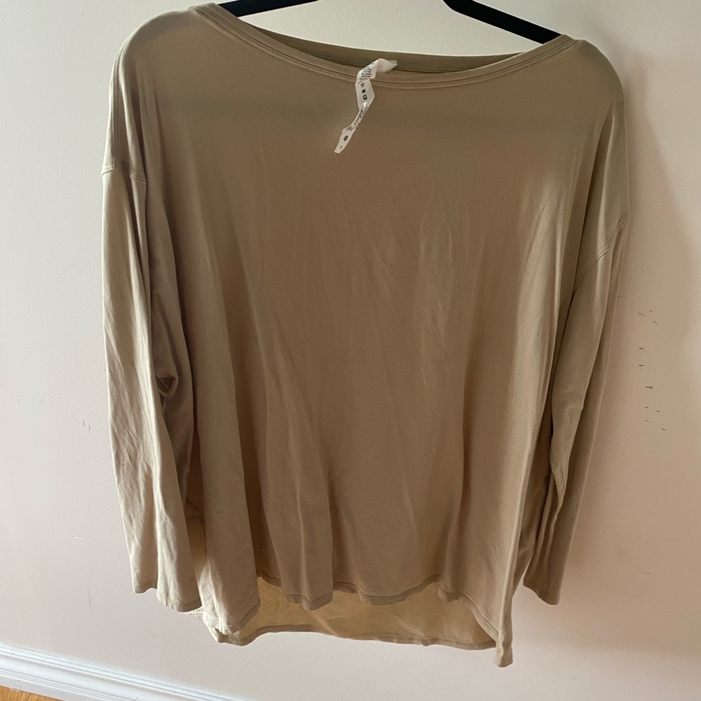 Lululemon Long Sleeve T